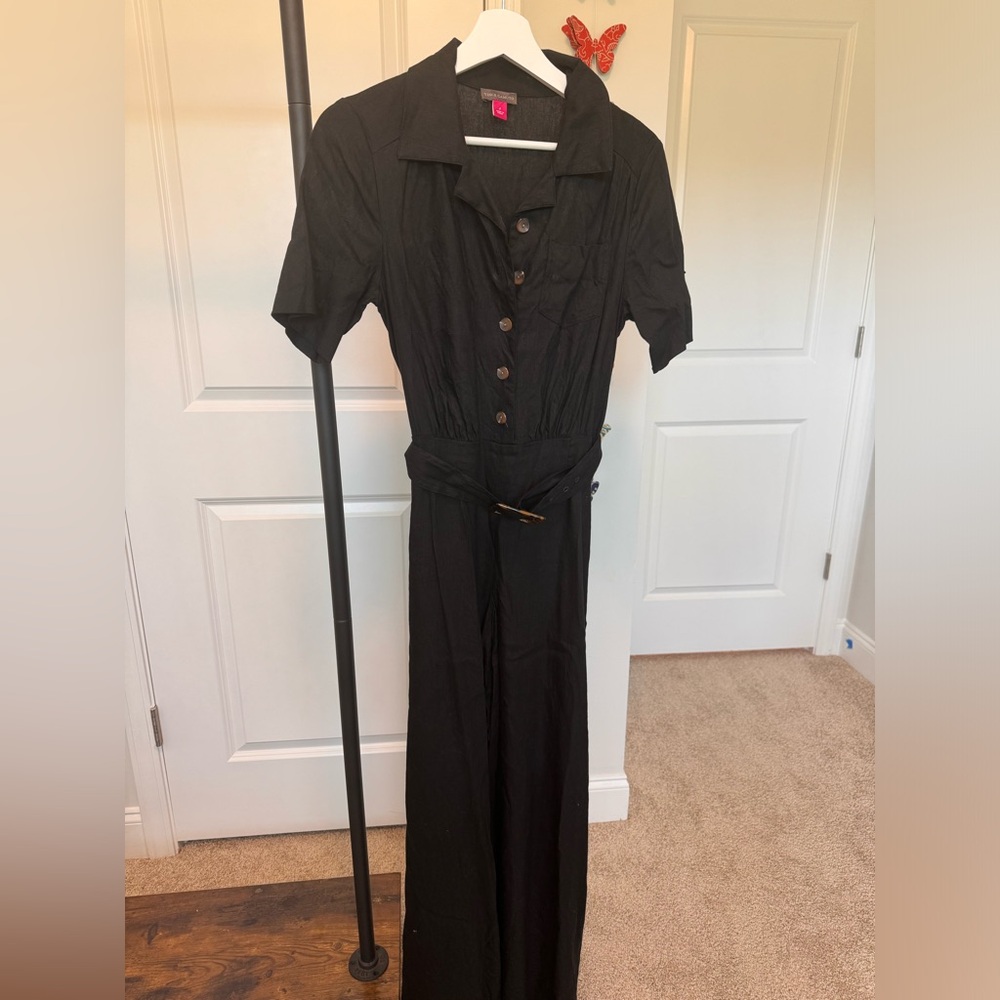 VINCE CAMUTO JUMPSUIT 🐈‍⬛